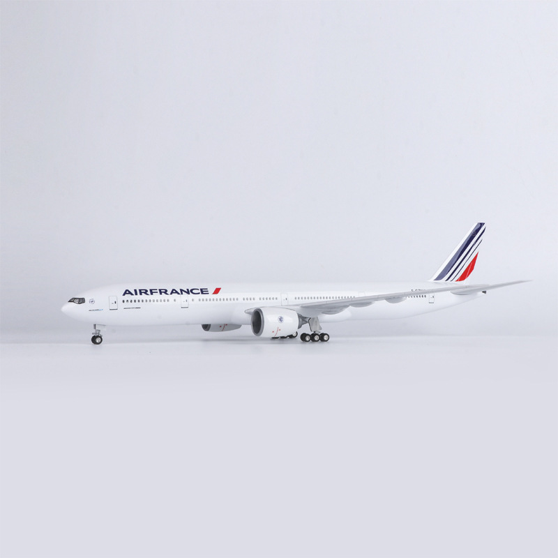 Modèle d'avion à l'échelle 1/1 - Model Kit Airplane avis et prix