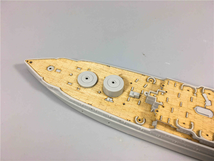 Pont en bois à l'échelle 1/700 - Model Kit Uss Arizona avis et prix