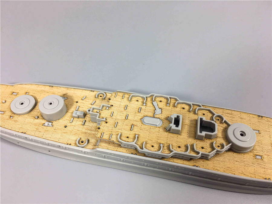 Pont en bois à l'échelle 1/700 - Model Kit Uss Arizona avis et prix