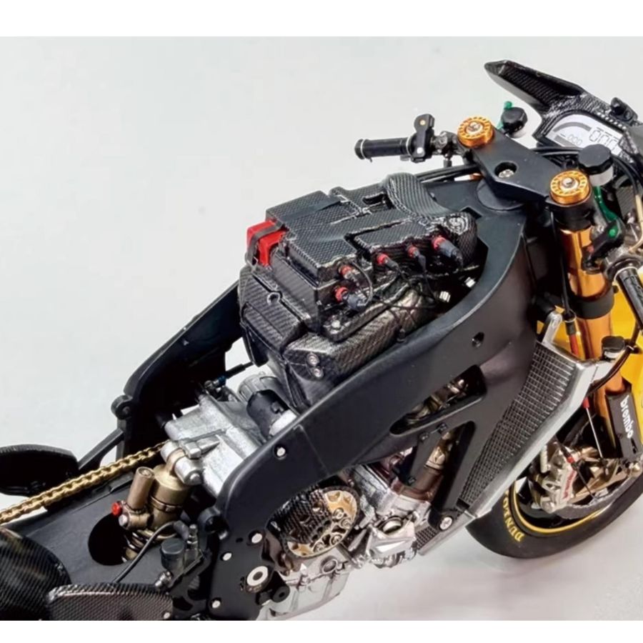 BEEMAX BX13002 1/12 Yamaha YZR - Model Kit Nissan Skyline avis et prix
